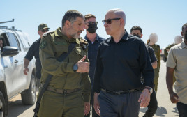 בנימין נתניהו, האלוף דוד זיני  (צילום: מעיין טואף/ לע"מ)