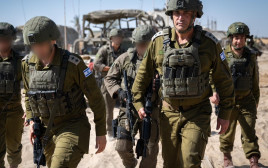 ברמטכ"ל, רא"ל אייל זמיר בהערכת מצב ברצועת עזה (צילום: דובר צהל)