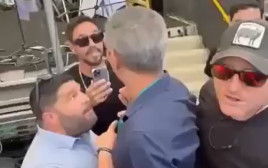 אלמוג כהן בעימות עם אבי דבוש (צילום: מתוך טוויטר)