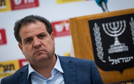 איימן עודה (צילום: יונתן זינדל, פלאש 90)