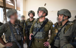 הרמטכ"ל אייל זמיר בחאן יונס (צילום: דובר צה"ל)