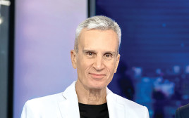 אברי גלעד (צילום: קשת 12)
