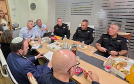 אחרי חודשים של ירי וחרדה: היישוב הדרומי שמצטרף למהפכת הנשק (צילום: יחצ)