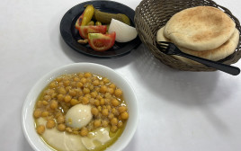 חומוס סעיד (צילום: פלד ארבלי)