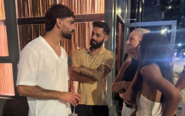 שאול חכם, טל קאופמן, לורן גוזלן ומאור ברוכמן (צילום: פרטי)