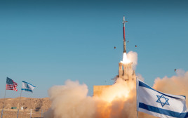 מערכת קלע דוד (צילום: אגף דוברות וקשרי ציבור במשרד הביטחון)
