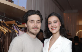 ברוקלין בקהאם ובת הזוג ניקולה (צילום: Stefanie Keenan/Getty Images for Revolve)