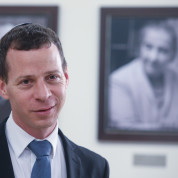 עמית סגל (צילום: מרק ישראל סלם)