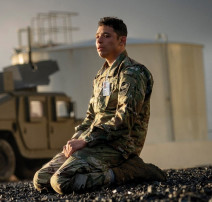 "על סף פיצוץ" (צילום: נטפליקס)