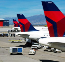 מטוסים של חברת דלתא איירליינס, ארכיון (צילום: רויטרס)