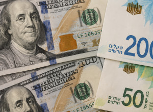 שקל מול דולר (צילום: AI)