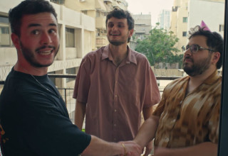 "לא נעים". שחר קפלן, יובל וינר ומיכאל זילבר (צילום: צילום מסך יוטיוב)