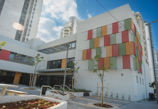 בית ספר בחולון (צילום: דובות עיריית חולון)