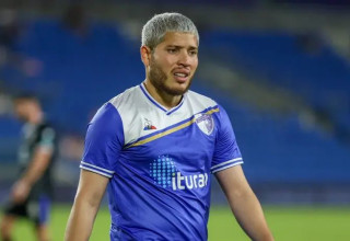 הניצחון הראשון יגיע הערב? מרטינס (צילום: קובי אליהו)