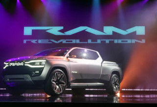Ram 1500 REV - הטנדר החשמלי של סטלנטיס (צילום:  גטי אימג')