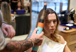 Airwrap i.d.™ multi-styler דייסון (צילום: גיל אוחיון)