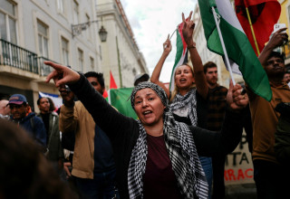 הפגנה פרו פלסטינית בליסבון, פורטוגל (צילום: רויטרס)