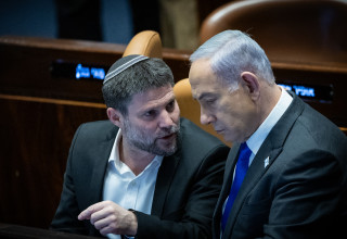 בנימין נתניהו ובצלאל סמוטריץ' (צילום: יונתן זינדל, פלאש 90)