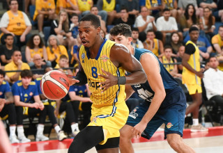 לוני ווקר, מכבי תל אביב (צילום: ברני ארדוב)