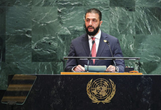 נשיא סוריה אחמד א שרע, אל ג'ולאני, נואם באו"ם בניו יורק (צילום: רויטרס)