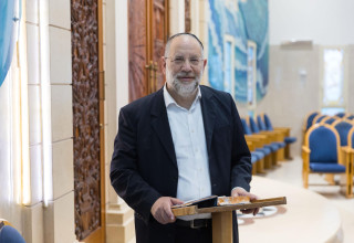 הרב שלמה רענן (צילום:  עמותת איילת השחר)