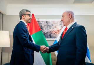בנימין נתניהו, עבדאללה בן זאיד אל-נהיאן (צילום: איחוד האמירויות)