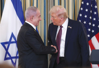 דונלד טראמפ ובנימין נתניהו בבית הלבן (צילום: רויטרס)