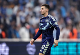 אוסקר גלוך שחקן אייאקס מאוכזב (צילום: GettyImages, Soccrates Images)
