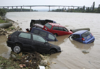 הצפות בבולגריה (צילום: REUTERS/Impact Press Group)