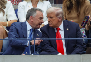 דונלד טראמפ וסטיב וויטקוף (צילום: רויטרס)