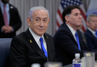 בנימין נתניהו ורון דרמר (צילום: Chip Somodevilla/Getty Images)