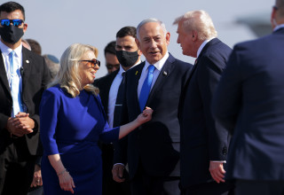 בנימין נתניהו, דונלד טראמפ (צילום: JACK GUEZ/AFP)