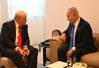 בנימין נתניהו ודונלד טראמפ בכנסת (צילום: אבי אוחיון, לע"מ)