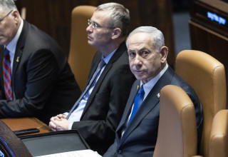 בנימין נתניהו ויריב לוין (צילום: חיים גולדברג, פלאש 90)