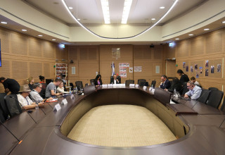 דיון בכנסת על ביקור טומי רובינסון  (צילום: דוברות הכנסת)