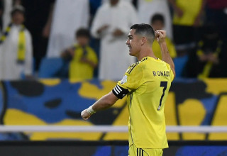 שחקן אל נאסר כריסטיאנו רונאלדו (צילום: רויטרס)