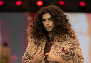 סאן מזרחי בשבוע האופנה ישראל קנדה 2025 (צילום: עומרי רוזנגרט)