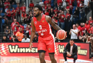 יעזור להוריד את מפלס הלחץ? קרינגטון (צילום: ברני ארדוב)