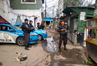 פשיטה משטרתית על ארגון פשע בברזיל, ארכיון (צילום: Latin America News Agency, Reuters)