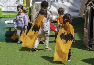 ילדים (צילום: מרק ישראל סלם)