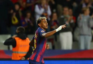 שחקן ברצלונה לאמין ימאל (צילום: רויטרס)