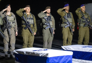 המעמד הצבאי בהשבת גופות החטופים לישראל (צילום: דובר צהל)