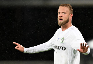 דניאל סונדגרן במדי מכבי חיפה (צילום: GettyImages, ANP)