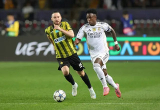 בליגה של הגדולים. עופרי ארד מול ויניסיוס (צילום: אימג'בנק  GettyImages)