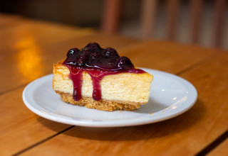 עוגת גבינה בנוסח ניו יורק (צילום: שאטרסטוק)