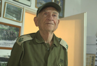 רנ״ג (מיל’) עזרא יכין, מתוך "אלנקם" (צילום: צילום מסך)