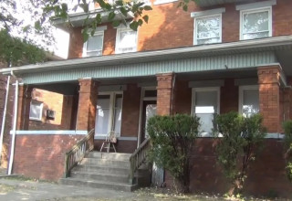 הבית באוהיו (צילום: Lantern OSU/Youtube)