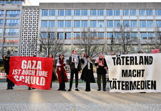 מפגינים פרו-פלסטינים בגרמניה (צילום: רויטרס)