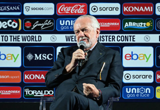 אורליו דה לורנטיס נשיא נאפולי (צילום: GettyImages)