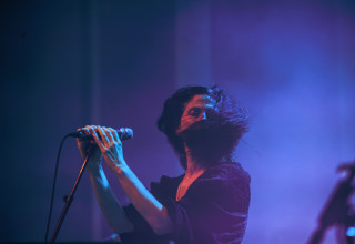 אפרת בן צור (צילום: ארתור לנדאו)